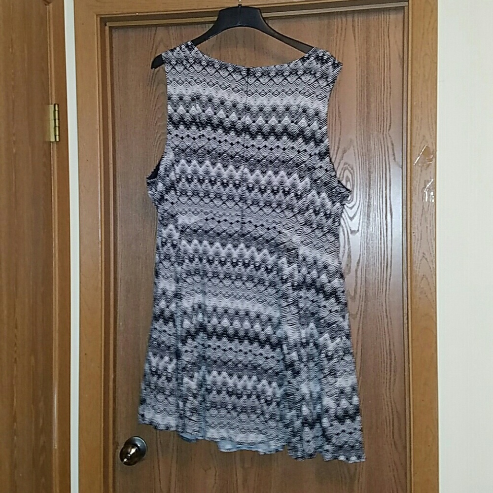 Torrid black and white print sun dress - Picture 6 of 7